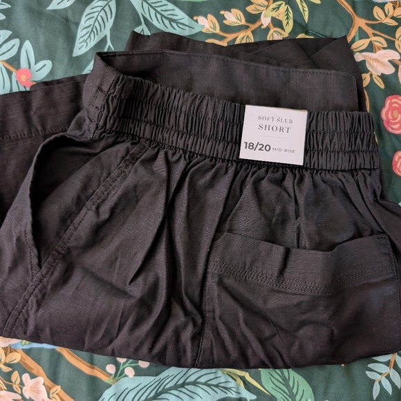 Lane Bryant Pants - Lane Bryant Women's Soft Slub Black Shorts 18/20